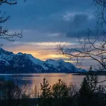 Сasa de vacaciones Aurora View Lyngseidet